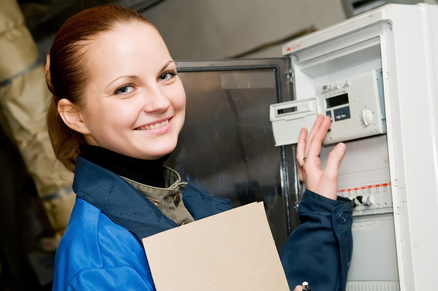 Setting Your Furnace to On or Auto In Arizona